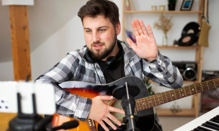Popular R&B Challenges in Practice: What the Data and Examples Reveal