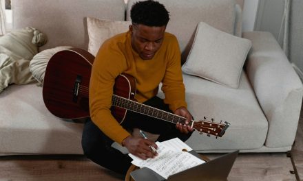 What Younger R&B Fans Want Now: Emotional Storytelling and Sonic Atmosphere (Part 2) 