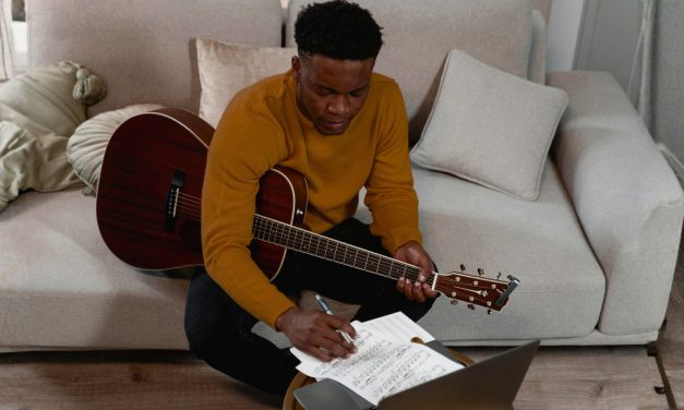 What Younger R&B Fans Want Now: Emotional Storytelling and Sonic Atmosphere (Part 2) 