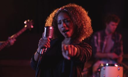 When Imperfection Wins: Why Raw Soul Vocals Are Connecting More Than Ever